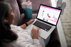 Winning with Variants How to Structure Product Feeds for More Conversions